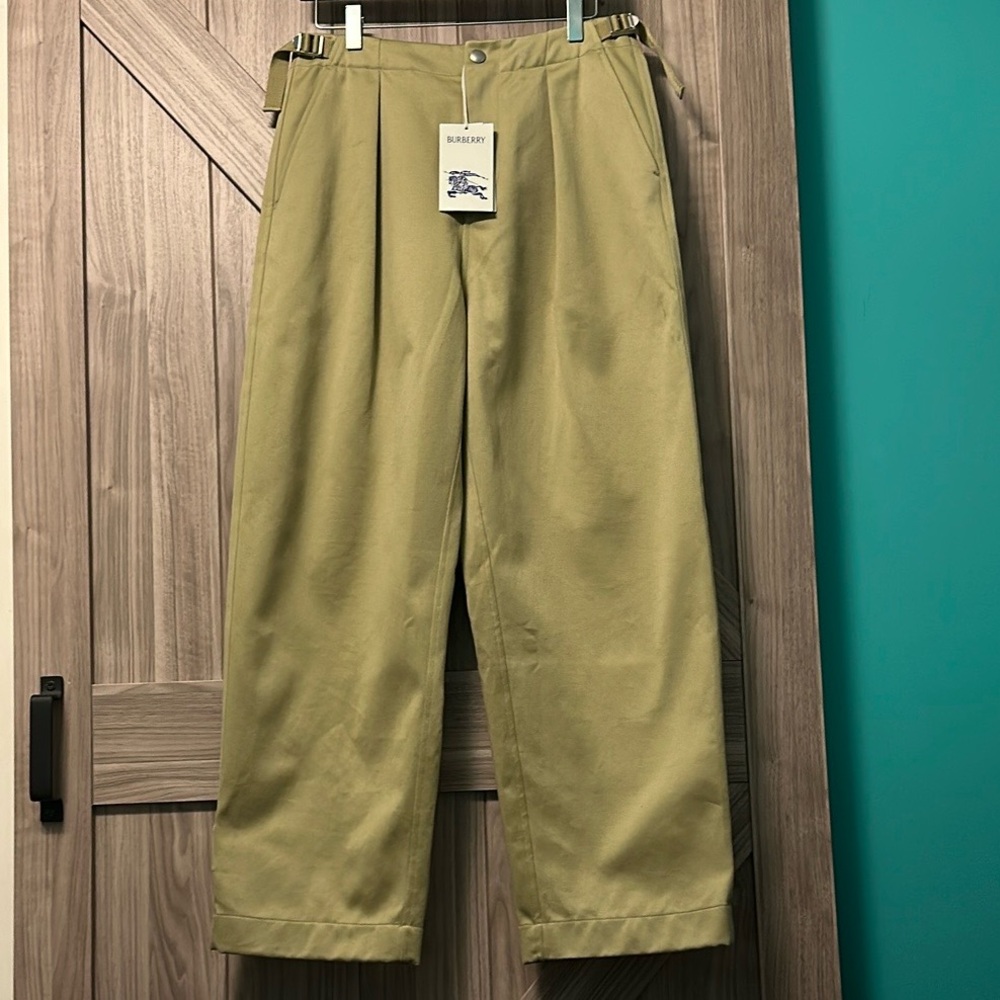 Burberry green wide leg pants